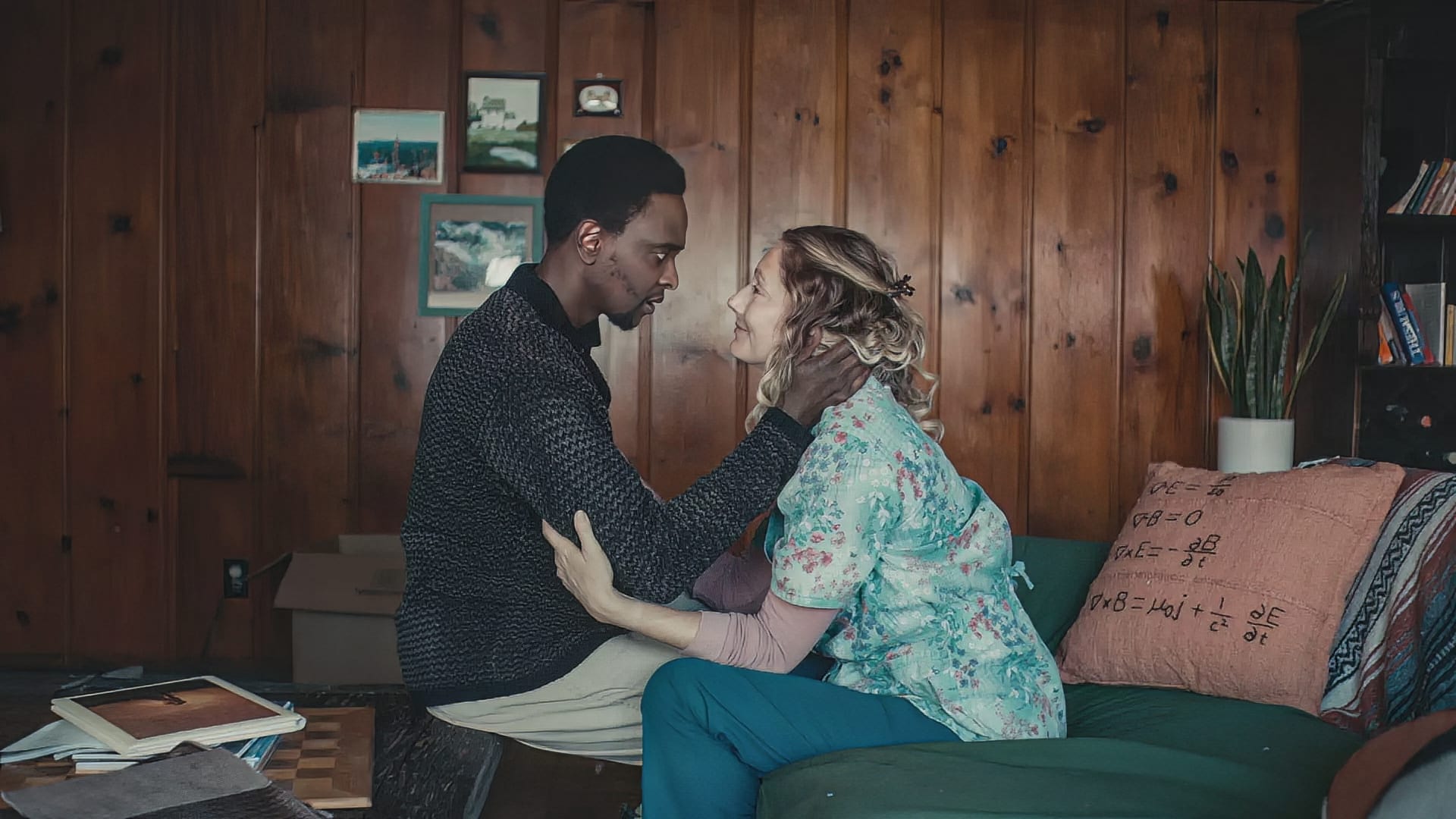 Peategelased Judy Greer ja Edi Gathegi